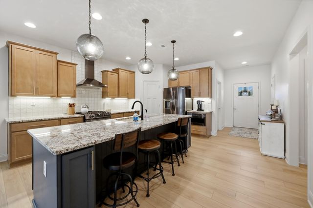 2279 Calendula Road, Lexington, KY 40511