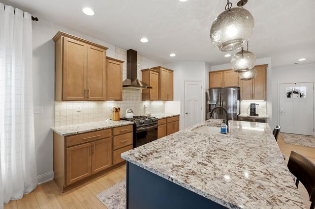 2279 Calendula Road, Lexington, KY 40511