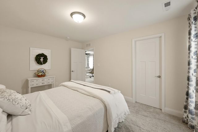 2279 Calendula Road, Lexington, KY 40511