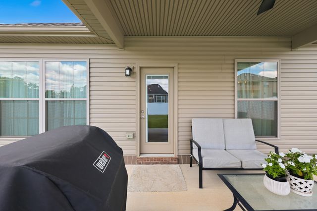 2279 Calendula Road, Lexington, KY 40511