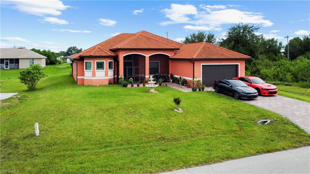 3217 6th ST SW, Lehigh Acres, FL 33976