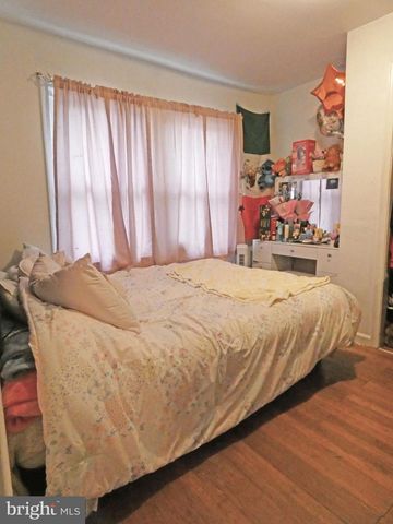 256 H ST, Carneys Point, NJ 08069
