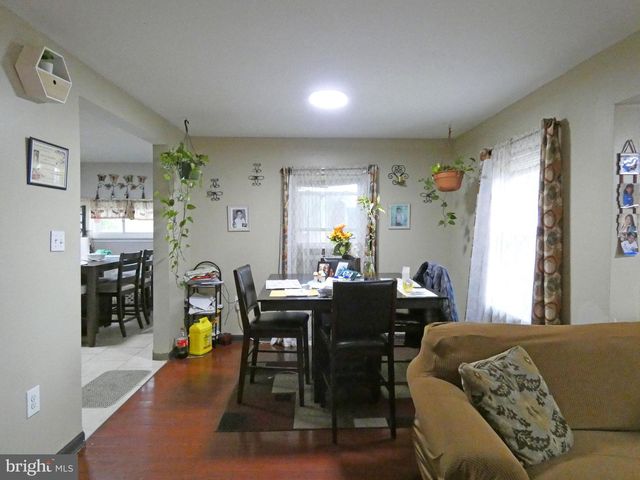 256 H ST, Carneys Point, NJ 08069