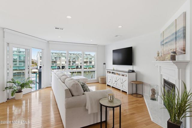 37 Grand Bay Harbor Drive, Waretown, NJ 08758