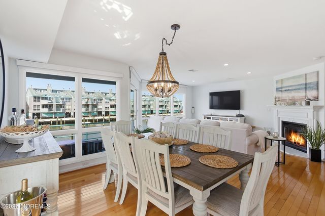 37 Grand Bay Harbor Drive, Waretown, NJ 08758