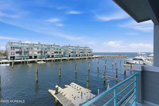 37 Grand Bay Harbor Drive, Waretown, NJ 08758