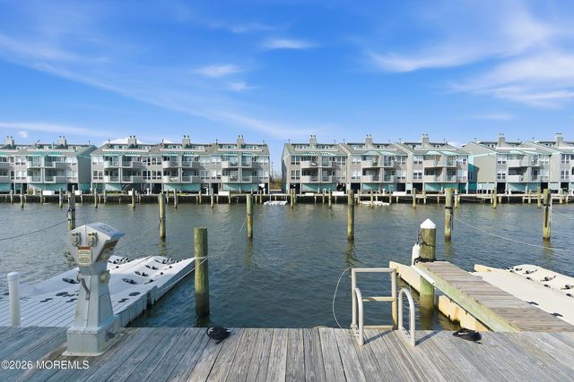 37 Grand Bay Harbor Drive, Waretown, NJ 08758