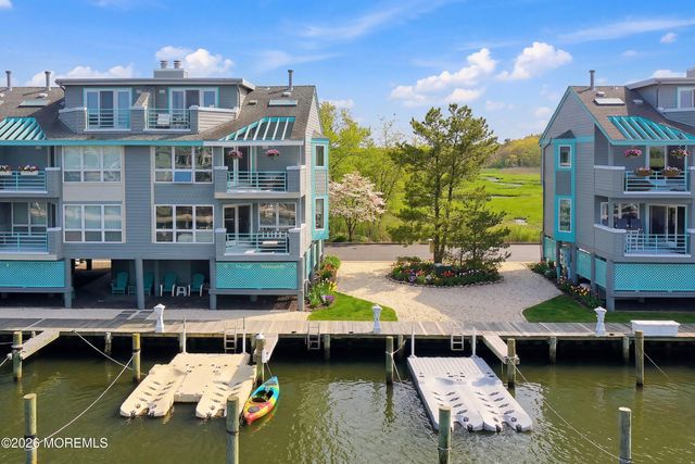 37 Grand Bay Harbor Drive, Waretown, NJ 08758