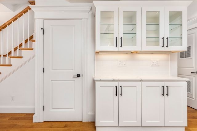 12 S. Mason Street 3, Salem, MA 01970