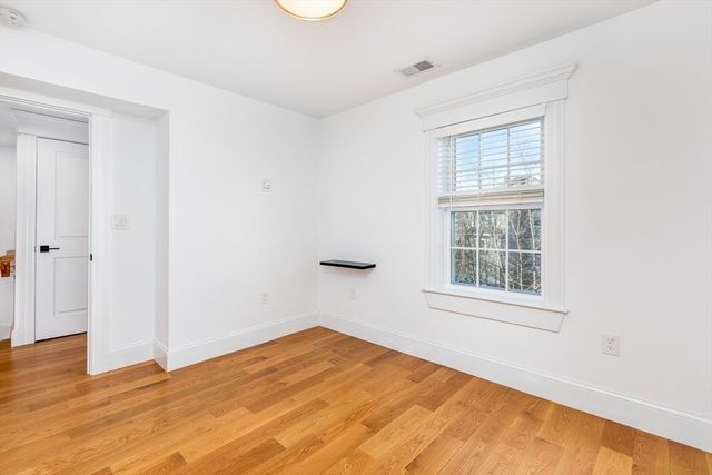 12 S. Mason Street 3, Salem, MA 01970