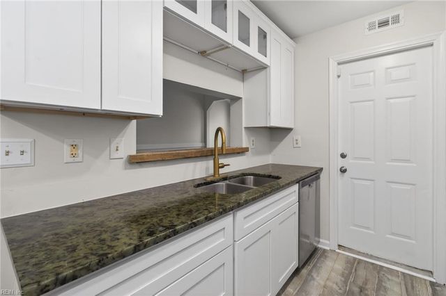 5460 Trumpet Vine CT, Virginia Beach, VA 23462