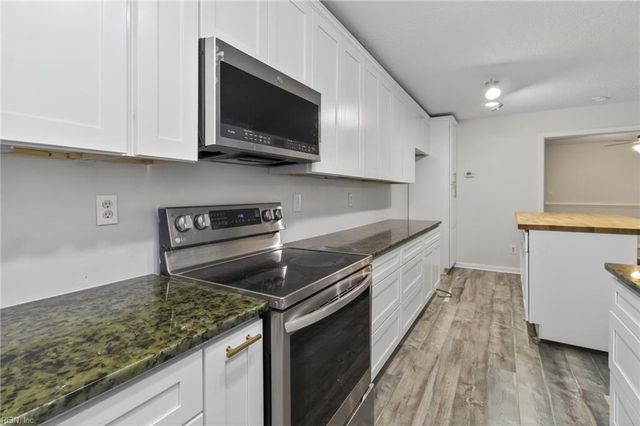 5460 Trumpet Vine CT, Virginia Beach, VA 23462