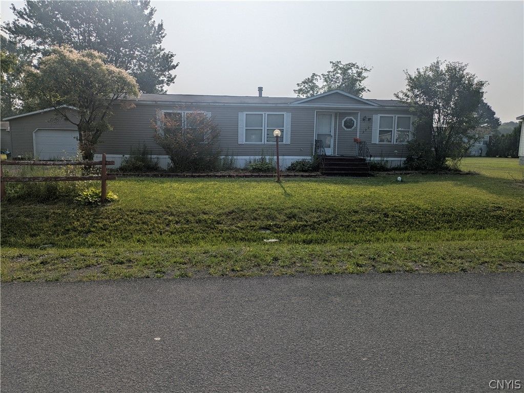 222 Pazdur Blvd West, Rome, NY 13440