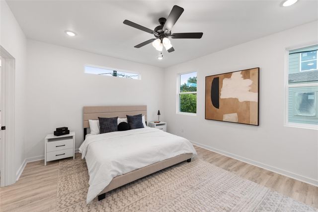 3326 Anita B, Houston, TX 77004