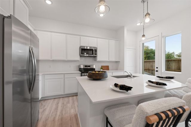 3326 Anita B, Houston, TX 77004