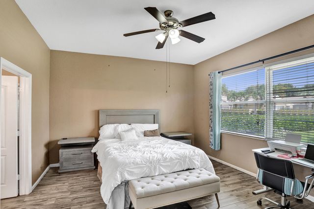 106 HAMILTON Terrace, Royal Palm Beach, FL 33414