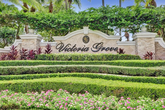 106 HAMILTON Terrace, Royal Palm Beach, FL 33414