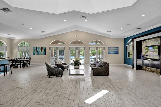 106 HAMILTON Terrace, Royal Palm Beach, FL 33414