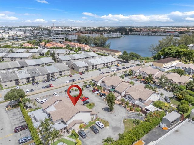 8186 NW 98th Ter 132, Hialeah Gardens, FL 33016