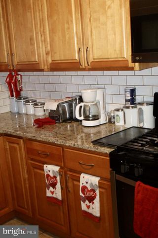 725 W NEDRO AVE, Philadelphia, PA 19120