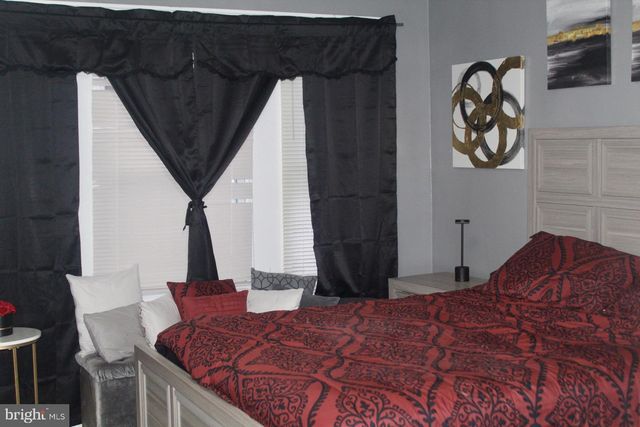 725 W NEDRO AVE, Philadelphia, PA 19120