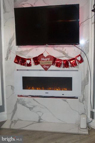 725 W NEDRO AVE, Philadelphia, PA 19120