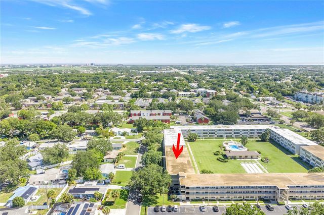 1051 79TH AVENUE N 105, St Petersburg, FL 33702