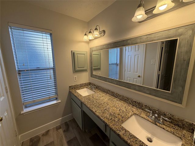 12331 Grove Meadow Drive, Stafford, TX 77477