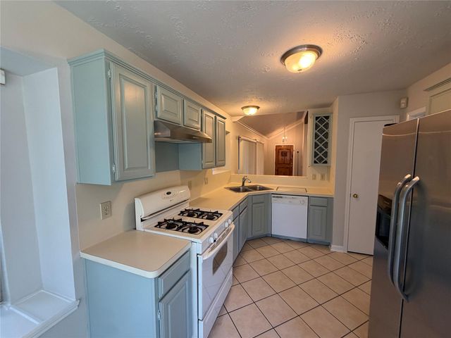 12331 Grove Meadow Drive, Stafford, TX 77477