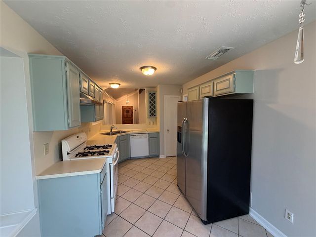 12331 Grove Meadow Drive, Stafford, TX 77477