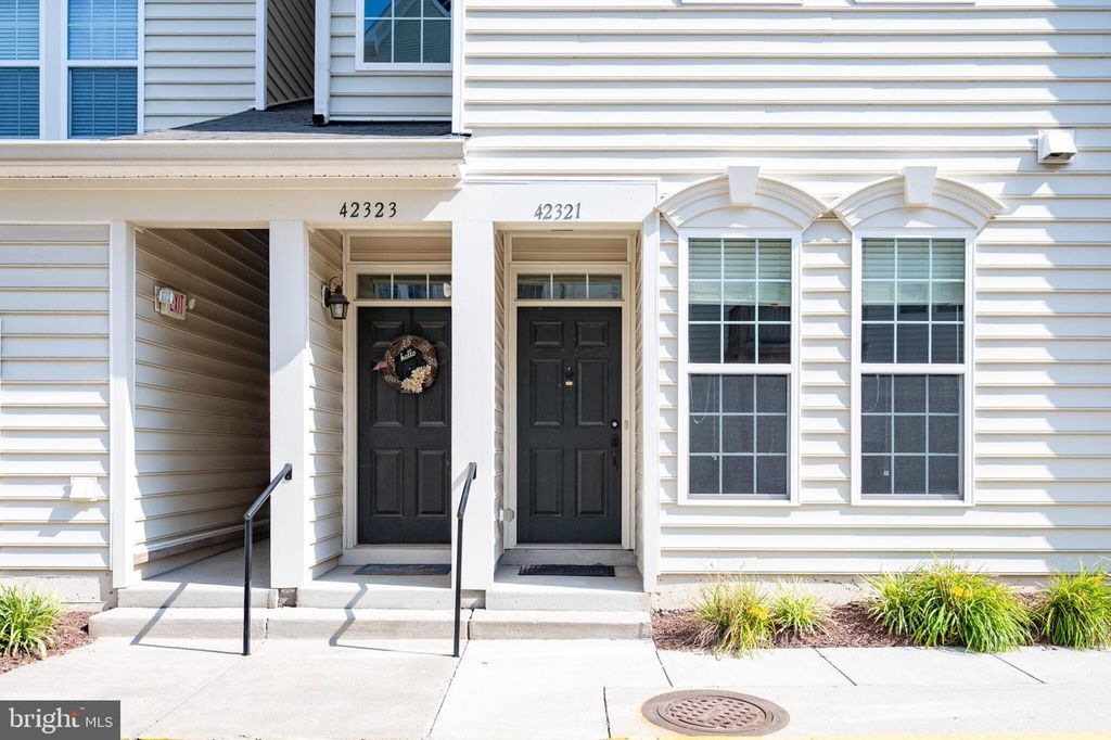 42321 SAN JUAN TER, Aldie, VA 20105