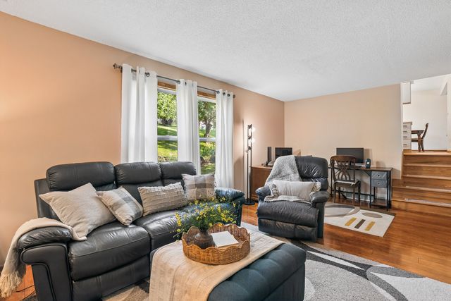 614 Brookwood Drive, Indianola, IA 50125