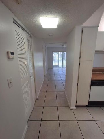 8770 Royal Palm Boulevard 105-2, Coral Springs, FL 33065