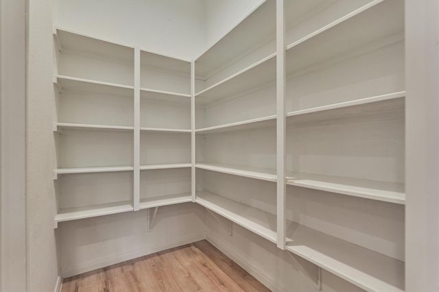 1080 Clearwood Drive, Montgomery, TX 77316