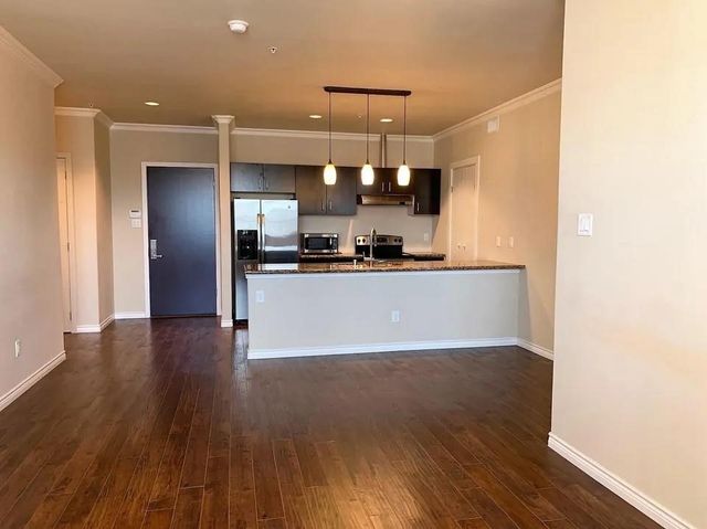 1100 W Trinity Mills Road 2025, Carrollton, TX 75006