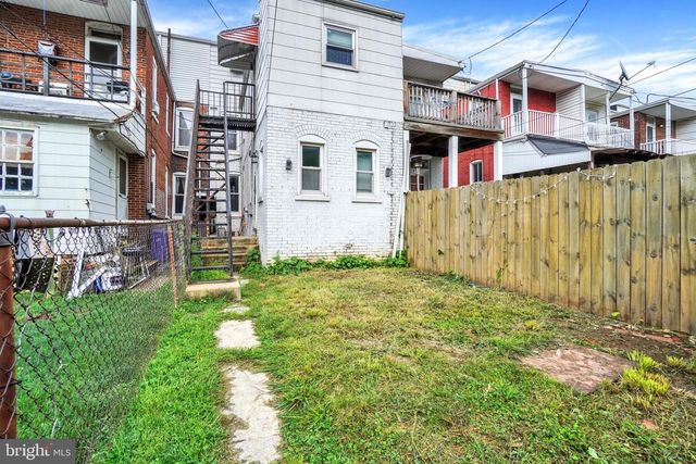 34 N ALBEMARLE ST, York, PA 17403