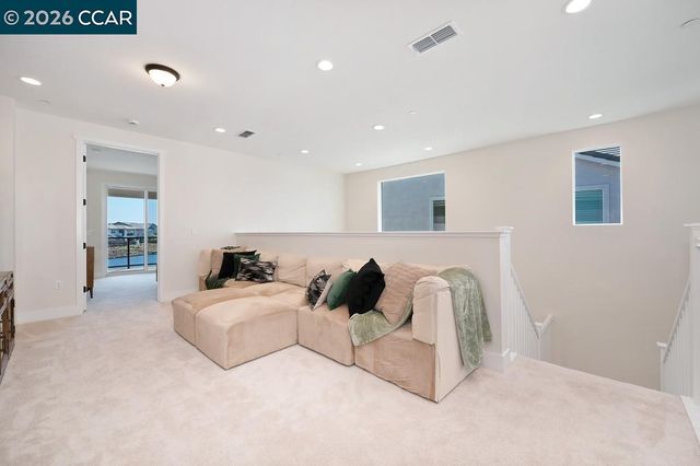 17324 Bushwick Ln, Lathrop, CA 95330