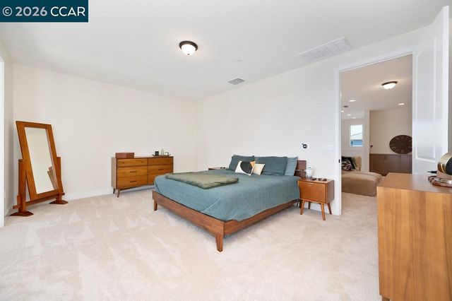17324 Bushwick Ln, Lathrop, CA 95330