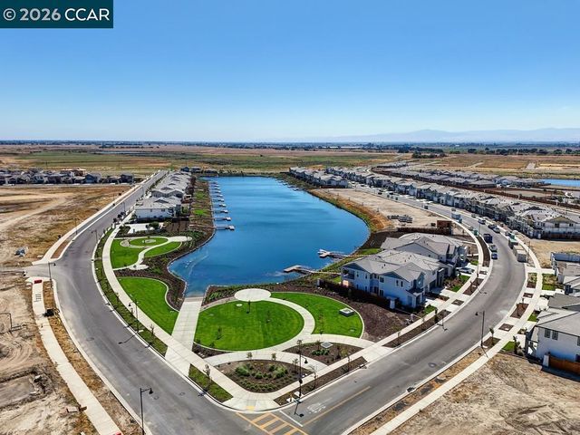 17324 Bushwick Ln, Lathrop, CA 95330