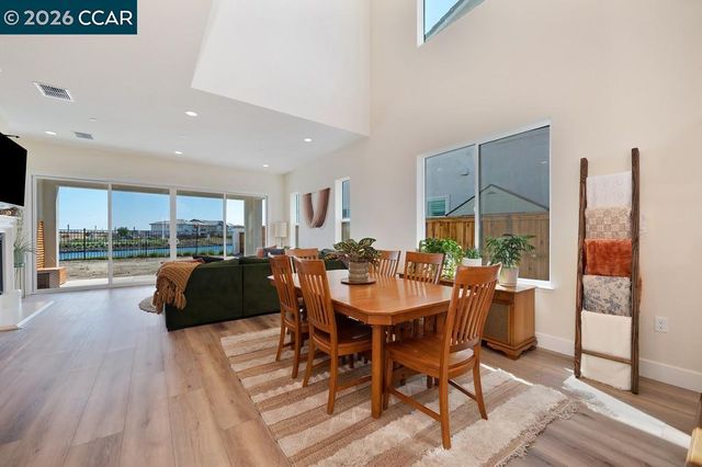 17324 Bushwick Ln, Lathrop, CA 95330