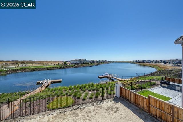 17324 Bushwick Ln, Lathrop, CA 95330