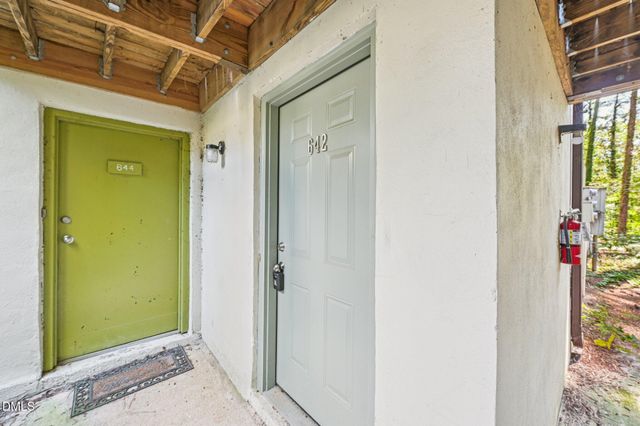 642 Pine Ridge Place, Raleigh, NC 27609