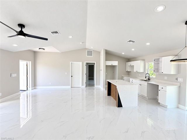2409 NE 19th AVE, Cape Coral, FL 33909