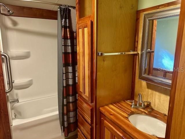 4969 NW 32ND PLACE, Bell, FL 32619