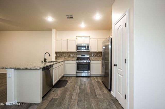 3018 San Miguel Court, Las Cruces, NM 88007