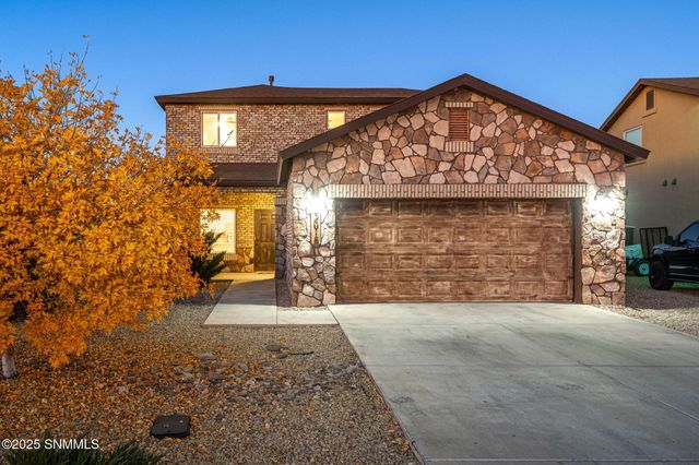 3018 San Miguel Court, Las Cruces, NM 88007