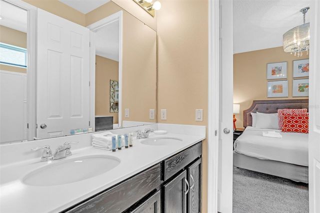 9014 SUNSHINE RIDGE LOOP, Kissimmee, FL 34747