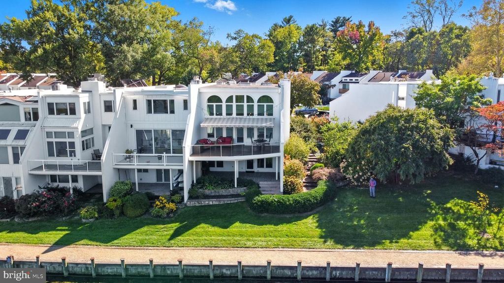 10301 WILDE LAKE TER, Columbia, MD 21044