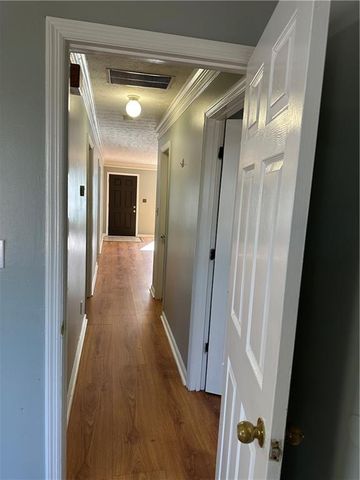 34 Forest Place, Lawrenceville, GA 30046