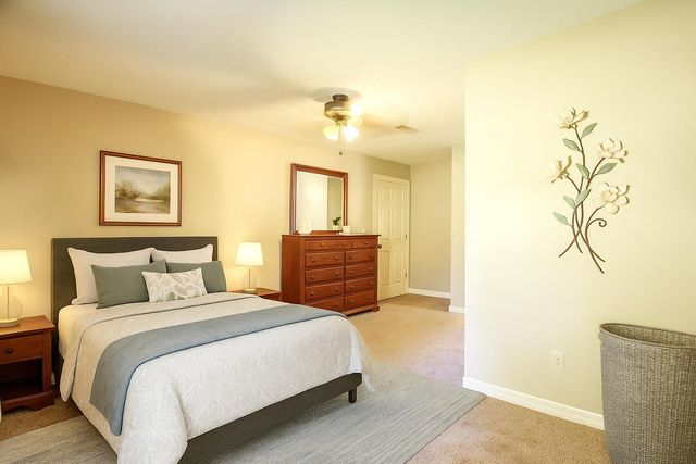 12224 Valley View Road, Mountain Grove, MO 65711